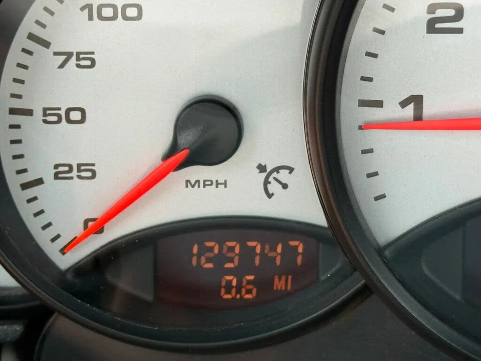 1999 Porsche 996 Carrera - Image 20 of 30