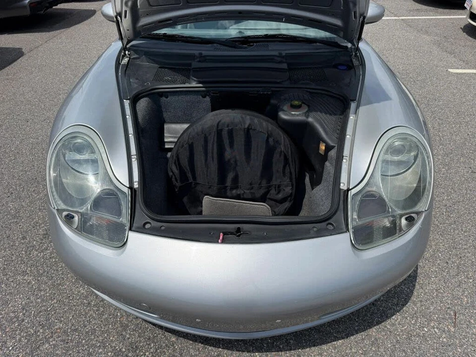 1999 Porsche 996 Carrera - Image 27 of 30
