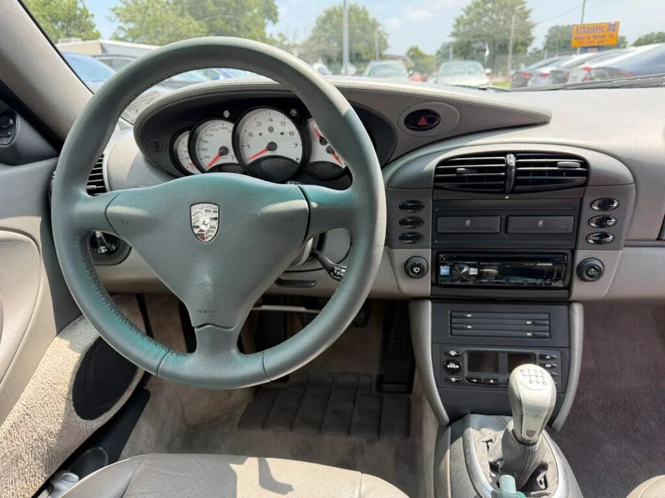 1999 Porsche 996 Carrera - Image 14 of 30