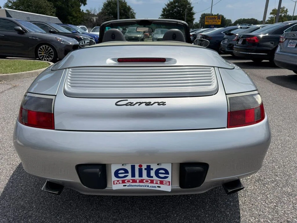 1999 Porsche 996 Carrera - Image 10 of 30