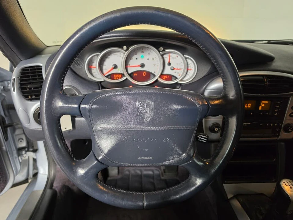 1999 Porsche 996 Carrera - Image 29 of 31