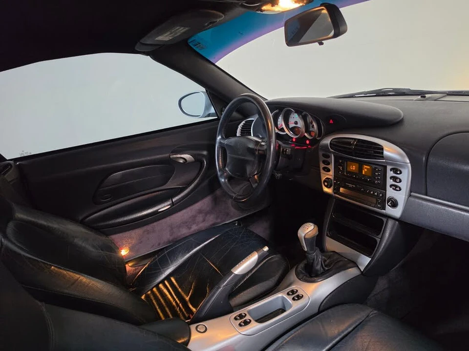 1999 Porsche 996 Carrera - Image 23 of 31