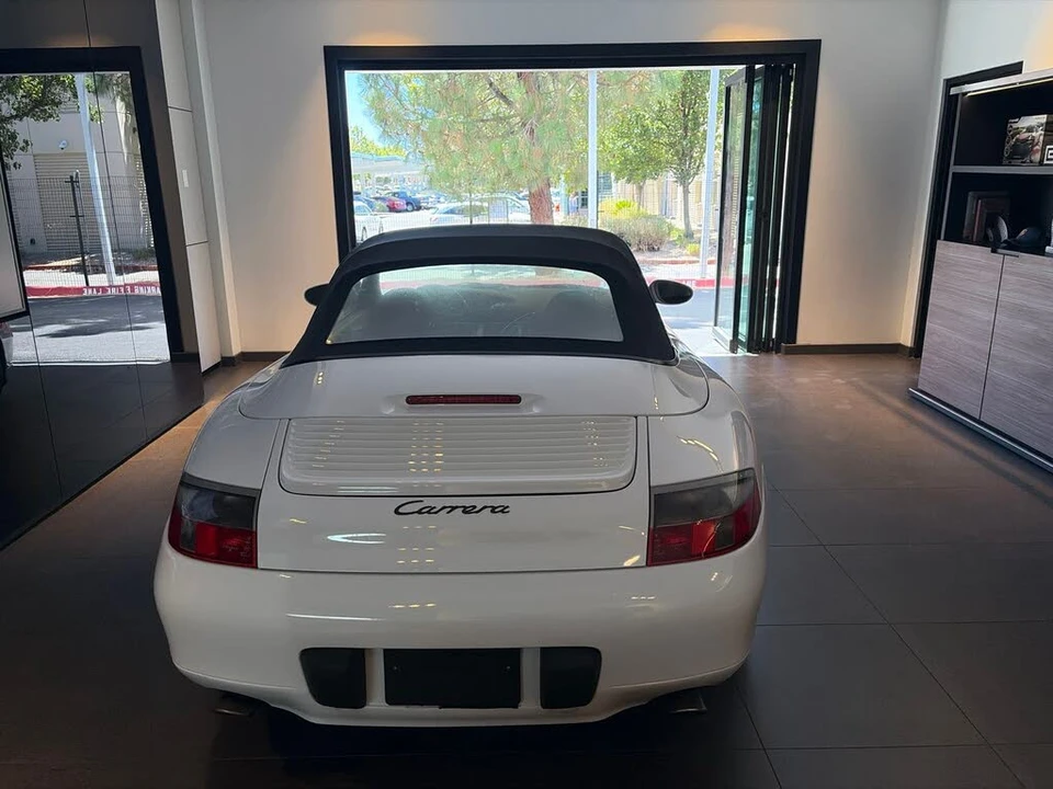 1999 Porsche 996 Carrera - Image 6 of 14