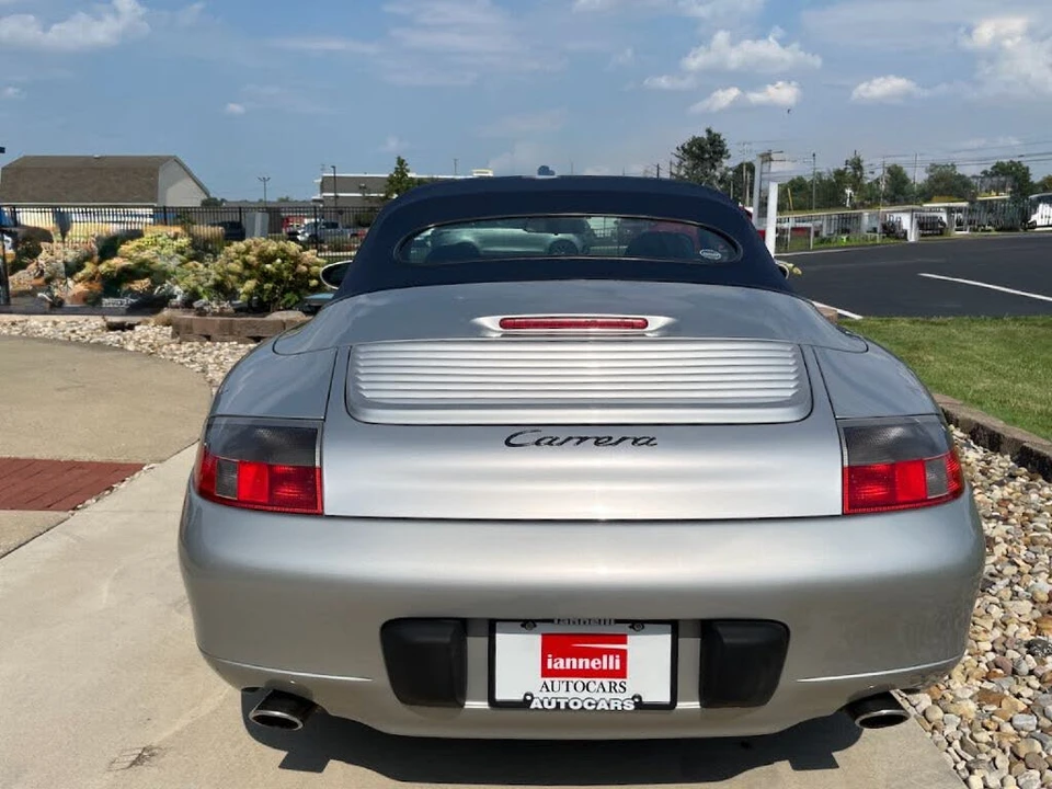1999 Porsche 996 Carrera - Image 15 of 15