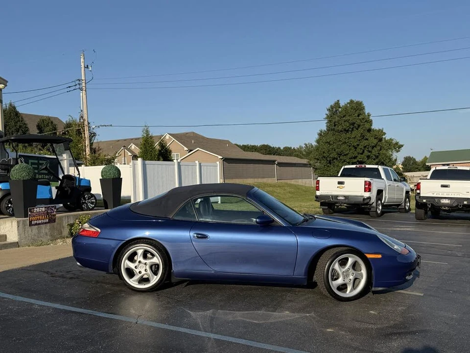 1999 Porsche 996 Carrera - Image 2 of 31