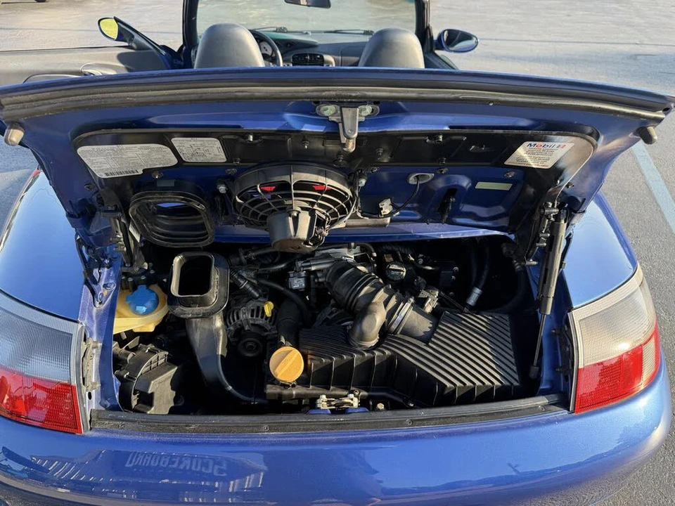 1999 Porsche 996 Carrera - Image 25 of 31
