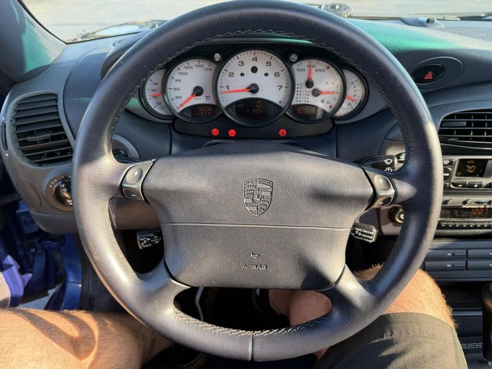 1999 Porsche 996 Carrera - Image 12 of 31