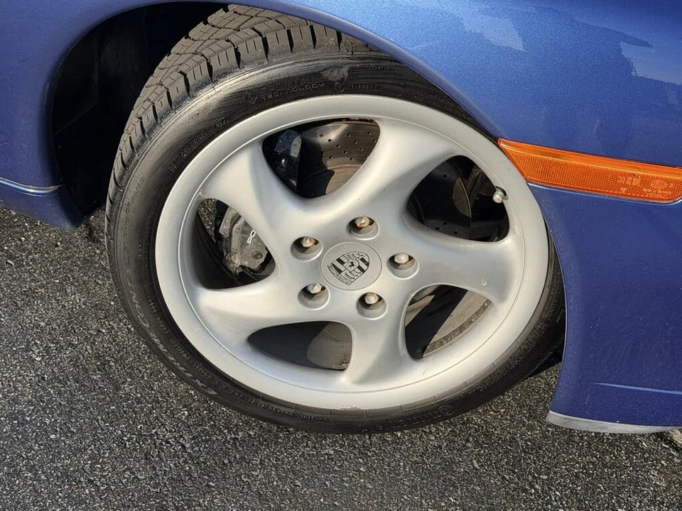 1999 Porsche 996 Carrera - Image 14 of 31