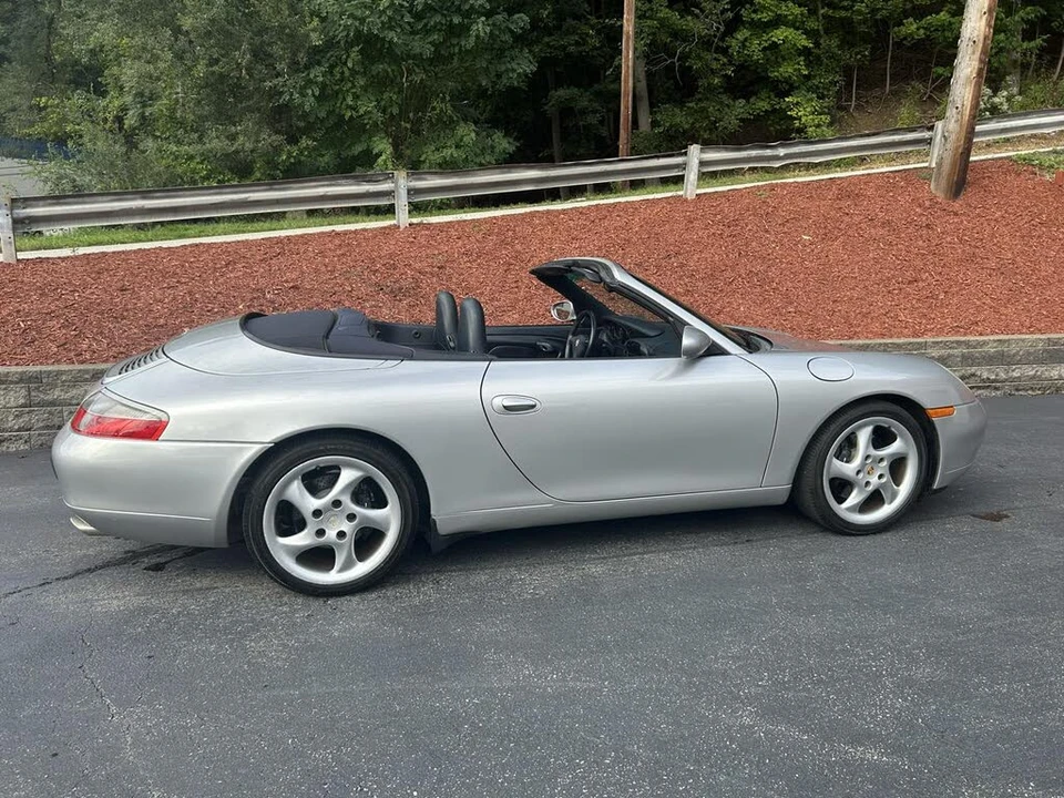 1999 Porsche 996 Carrera - Image 13 of 28