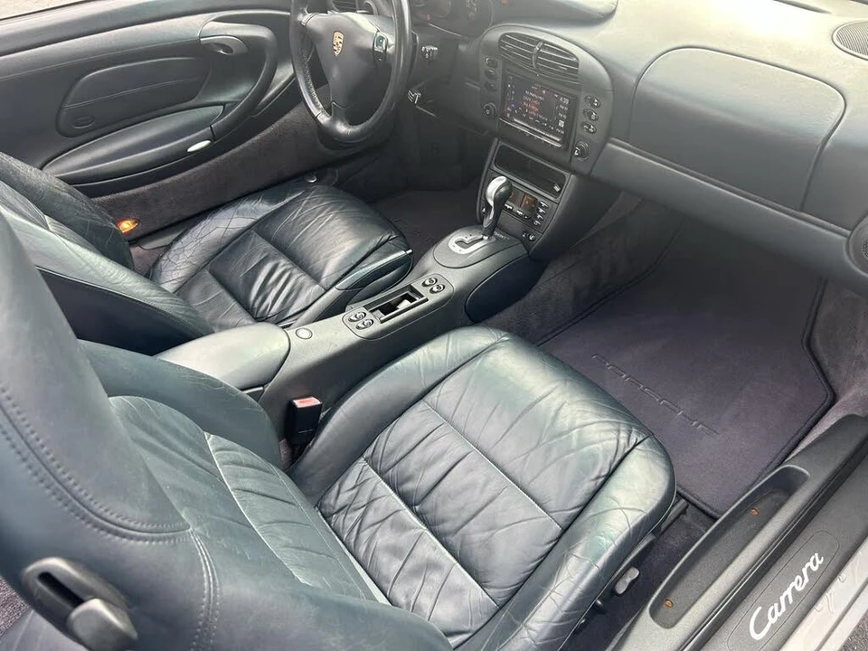 1999 Porsche 996 Carrera - Image 26 of 28