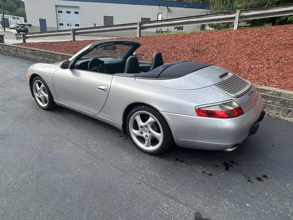1999 Porsche 996 Carrera - Image 6 of 28