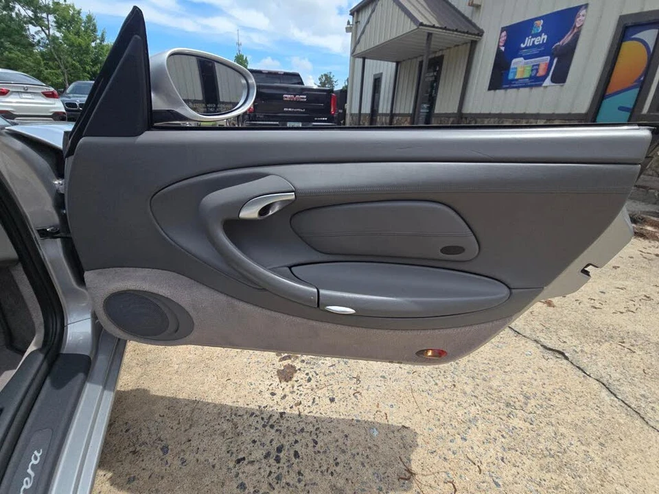 1999 Porsche 996 Carrera - Image 15 of 23