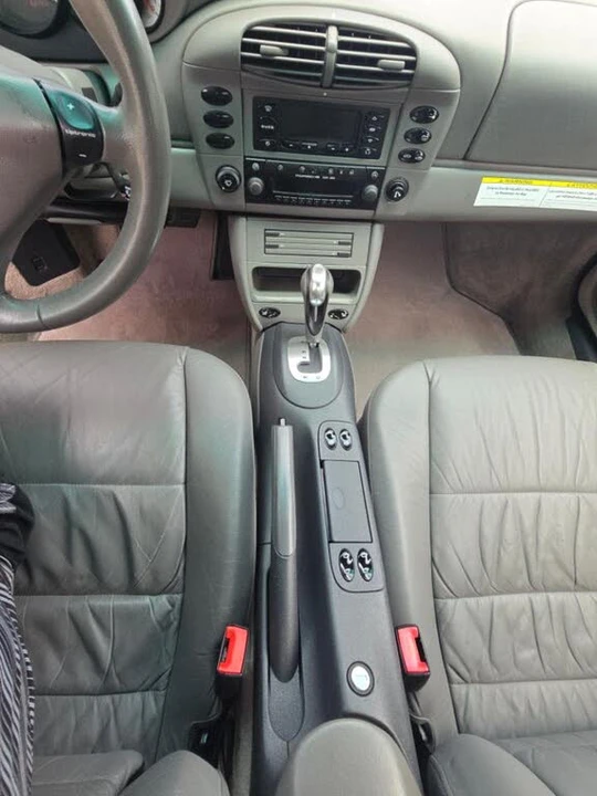 1999 Porsche 996 Carrera - Image 12 of 23