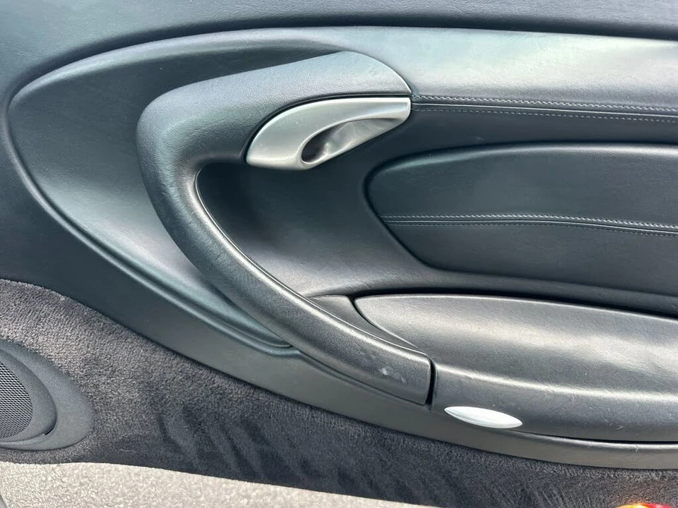 1999 Porsche 996 Carrera - Image 18 of 31