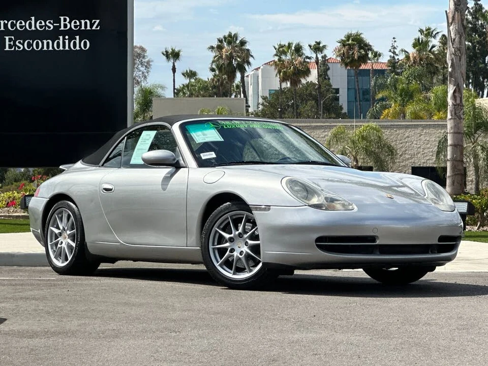 1999 Porsche 996 Carrera - Image 9 of 31