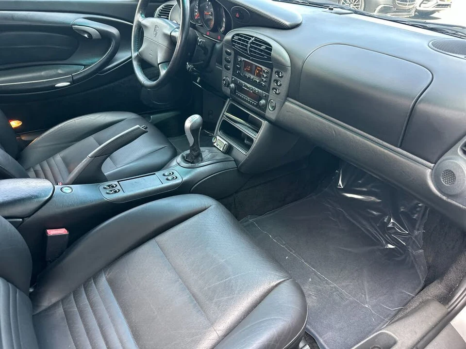 1999 Porsche 996 Carrera - Image 17 of 31
