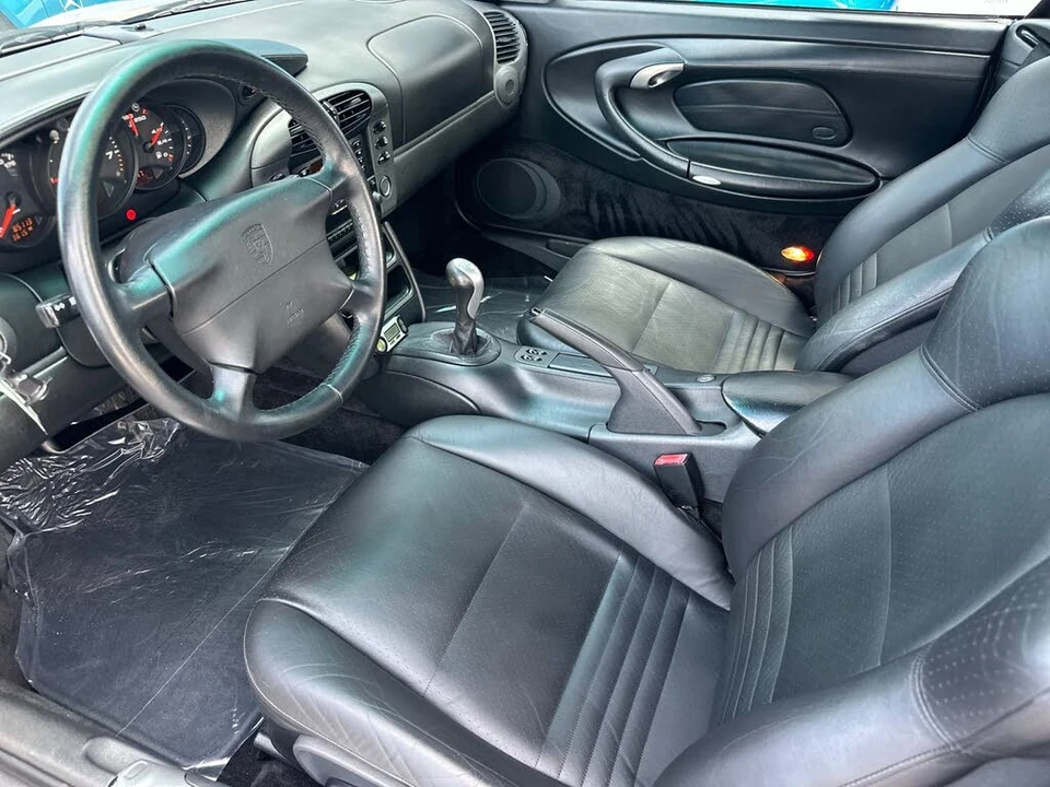 1999 Porsche 996 Carrera - Image 11 of 31