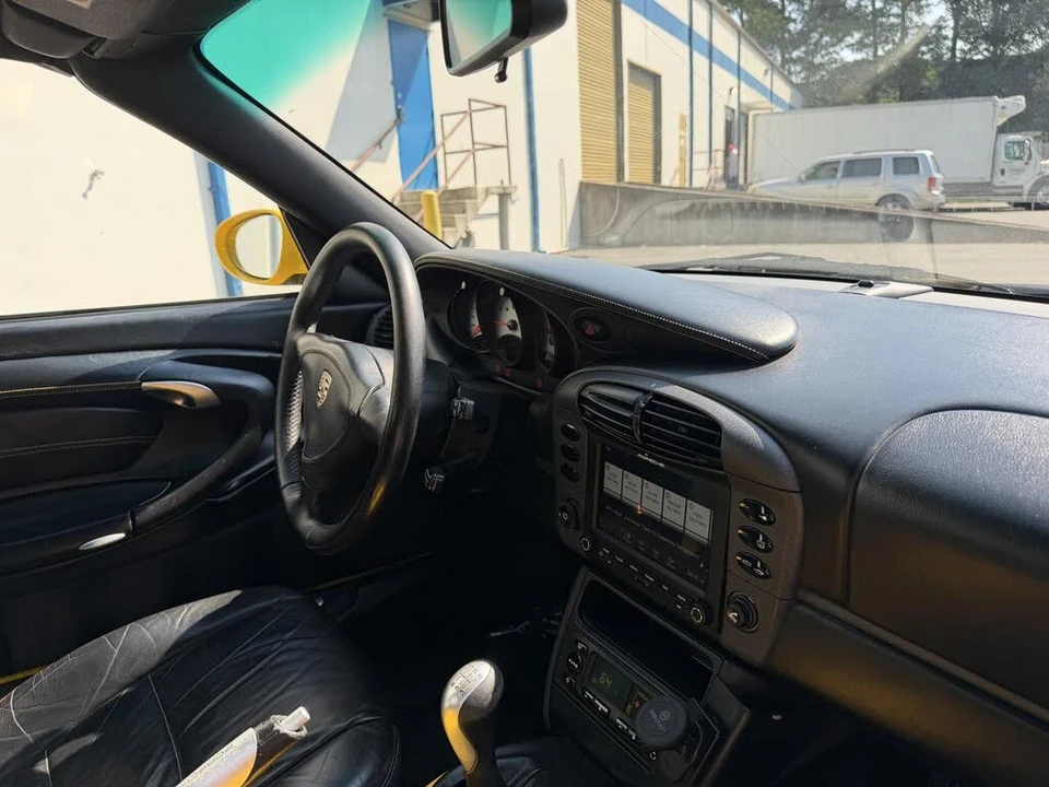 1999 Porsche 996 Carrera - Image 21 of 31