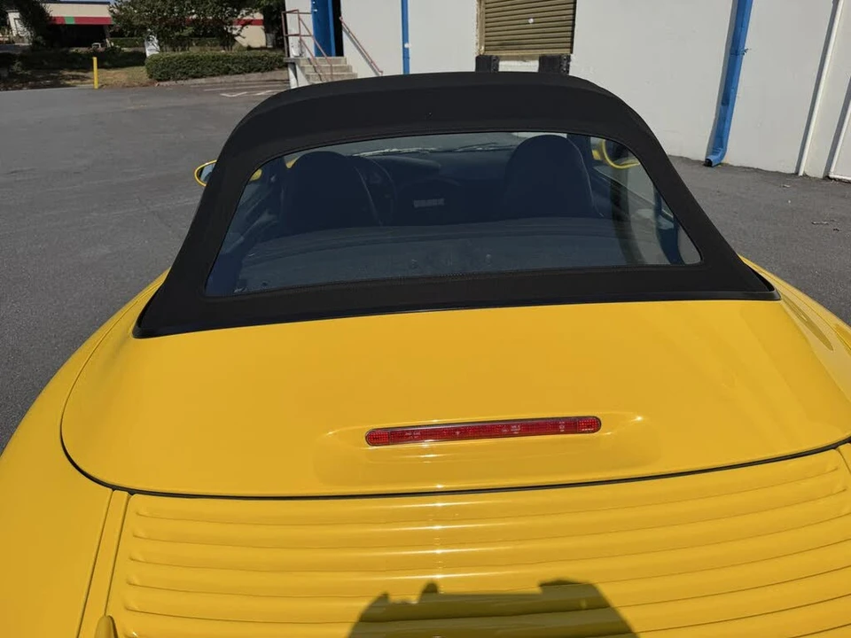 1999 Porsche 996 Carrera - Image 28 of 31
