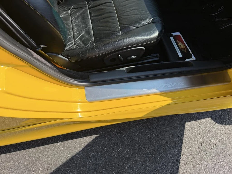 1999 Porsche 996 Carrera - Image 25 of 31