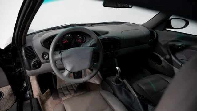 1999 Porsche 996 Carrera - Image 18 of 31