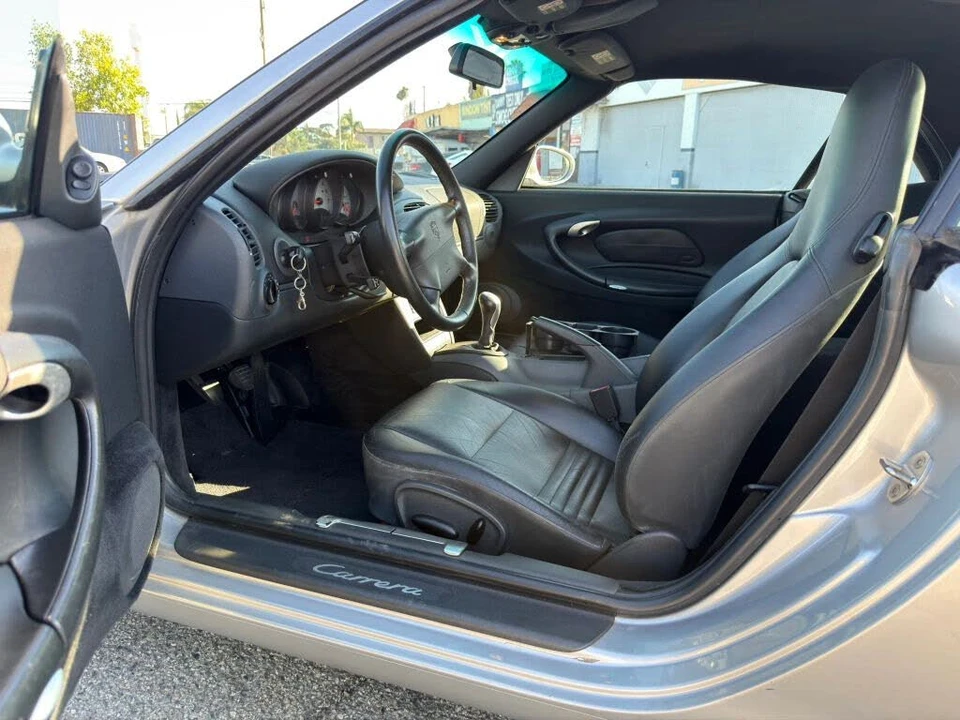 1999 Porsche 996 Carrera - Image 9 of 19