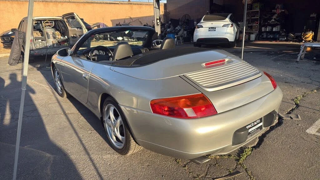 1999 Porsche 996 Carrera - Image 15 of 19
