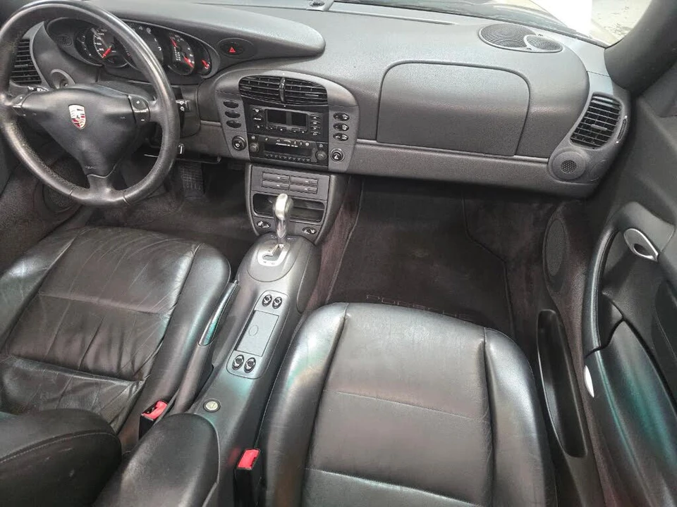 1999 Porsche 996 Carrera - Image 16 of 30