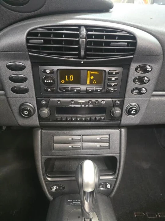 1999 Porsche 996 Carrera - Image 14 of 30