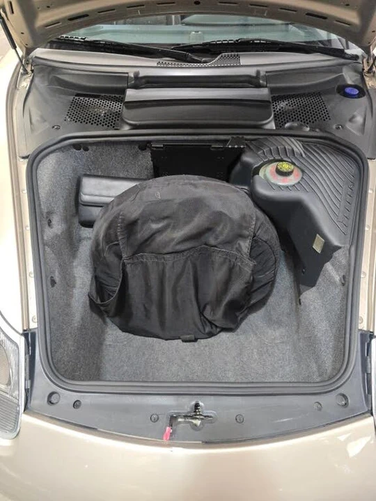 1999 Porsche 996 Carrera - Image 24 of 30