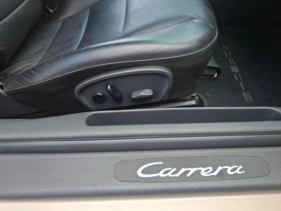 1999 Porsche 996 Carrera - Image 21 of 30