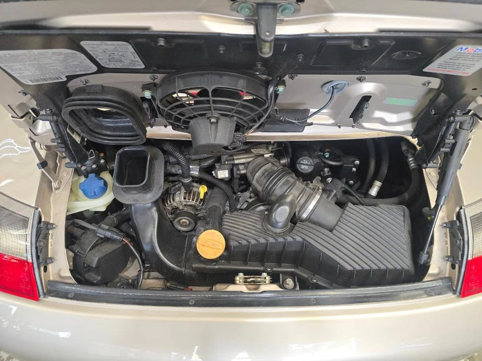 1999 Porsche 996 Carrera - Image 23 of 30