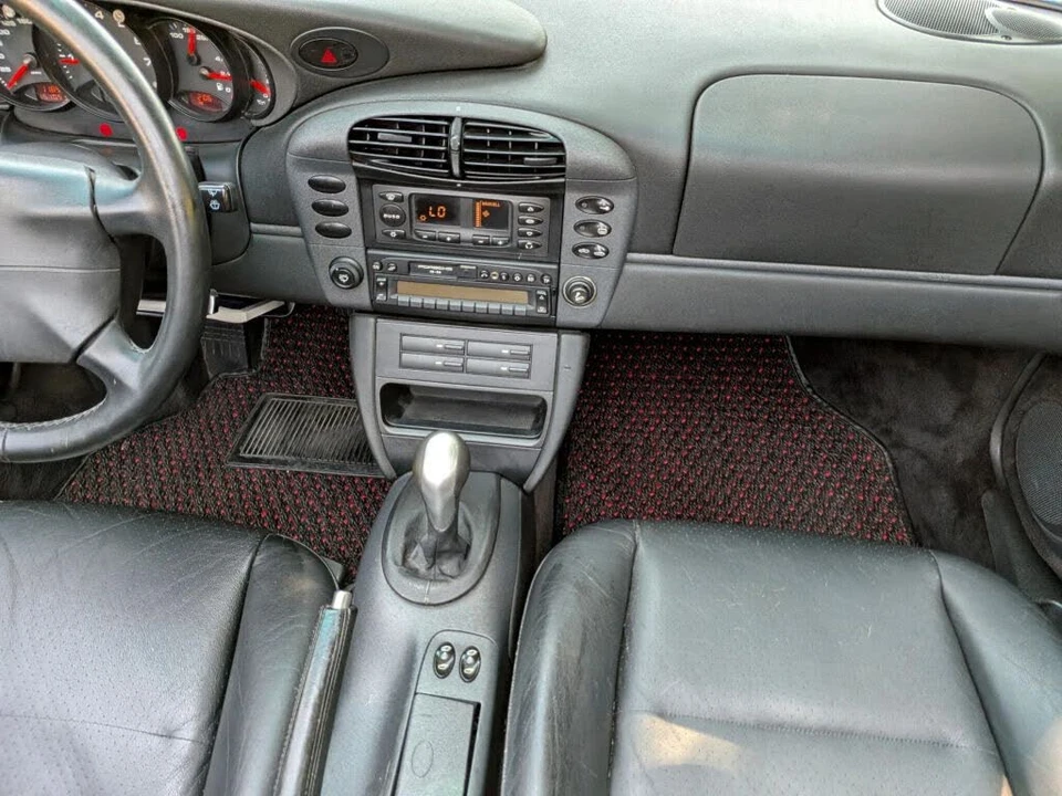 1999 Porsche 996 Carrera - Image 15 of 31