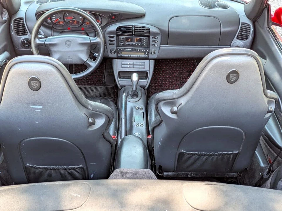 1999 Porsche 996 Carrera - Image 16 of 31
