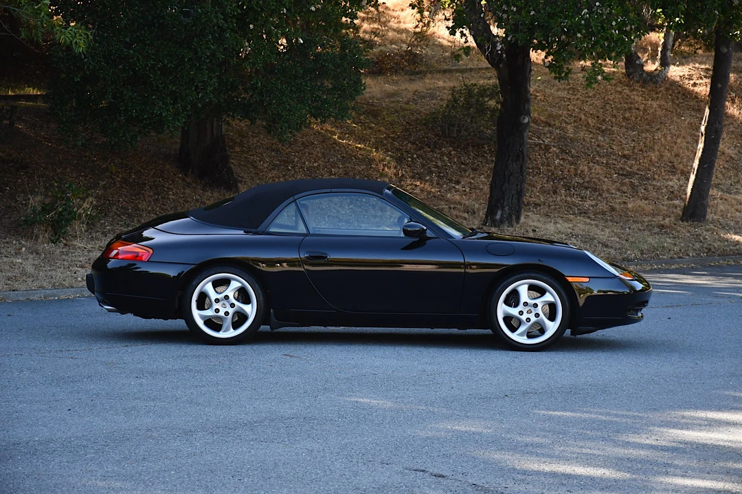 1999 Porsche 996 Carrera - Image 15 of 31