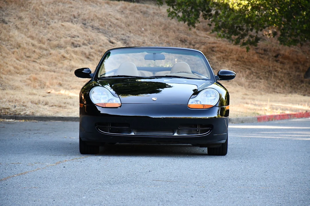 1999 Porsche 996 Carrera - Image 12 of 31