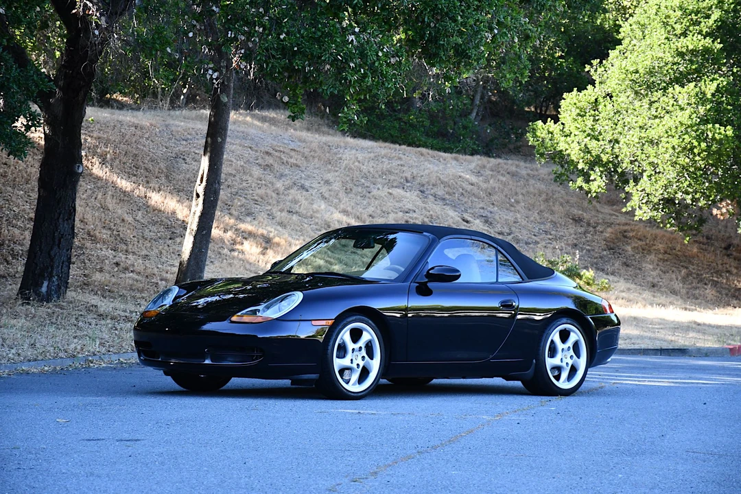 1999 Porsche 996 Carrera - Image 14 of 31