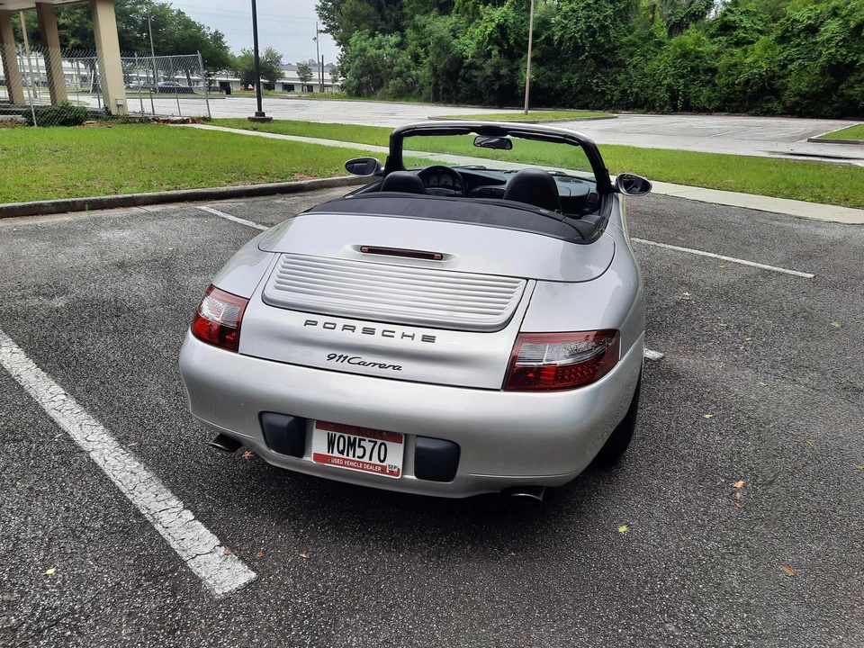 1999 Porsche 996 Carrera - Image 26 of 31