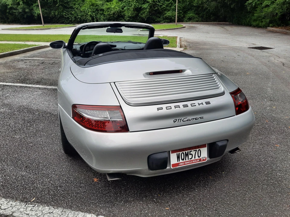 1999 Porsche 996 Carrera - Image 23 of 31