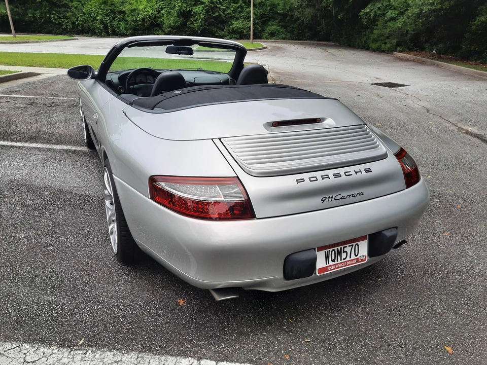 1999 Porsche 996 Carrera - Image 22 of 31