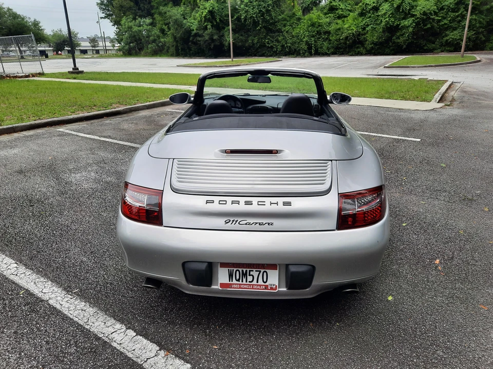 1999 Porsche 996 Carrera - Image 25 of 31