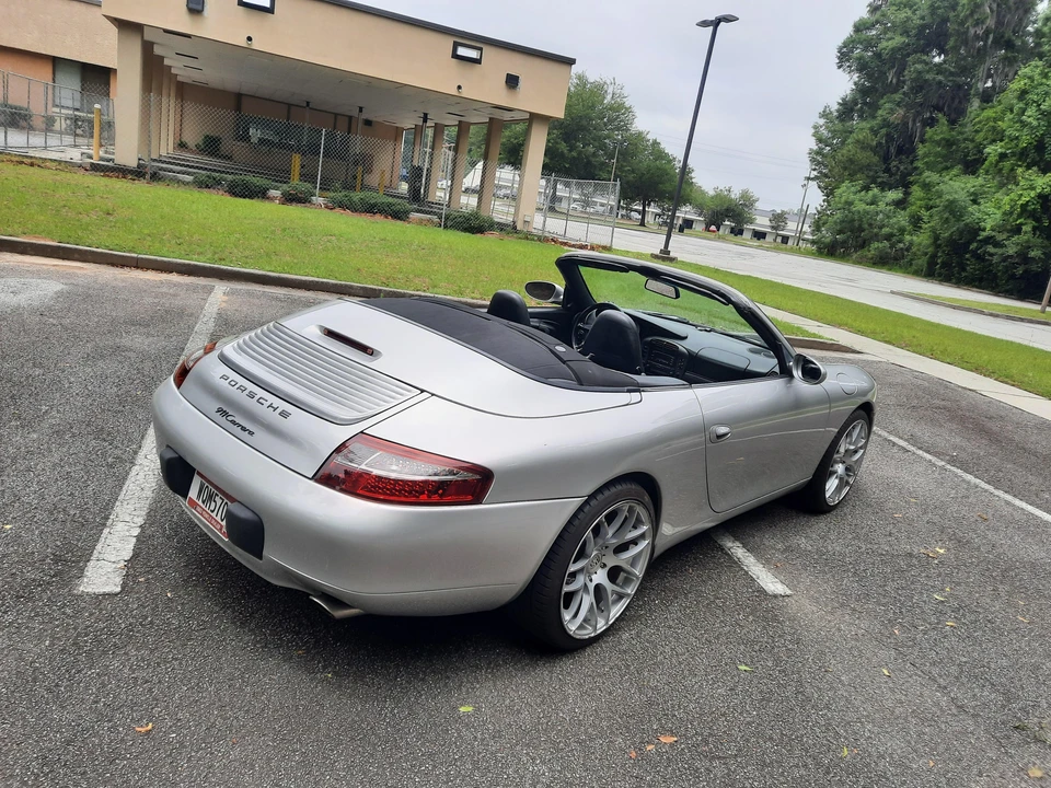 1999 Porsche 996 Carrera - Image 27 of 31
