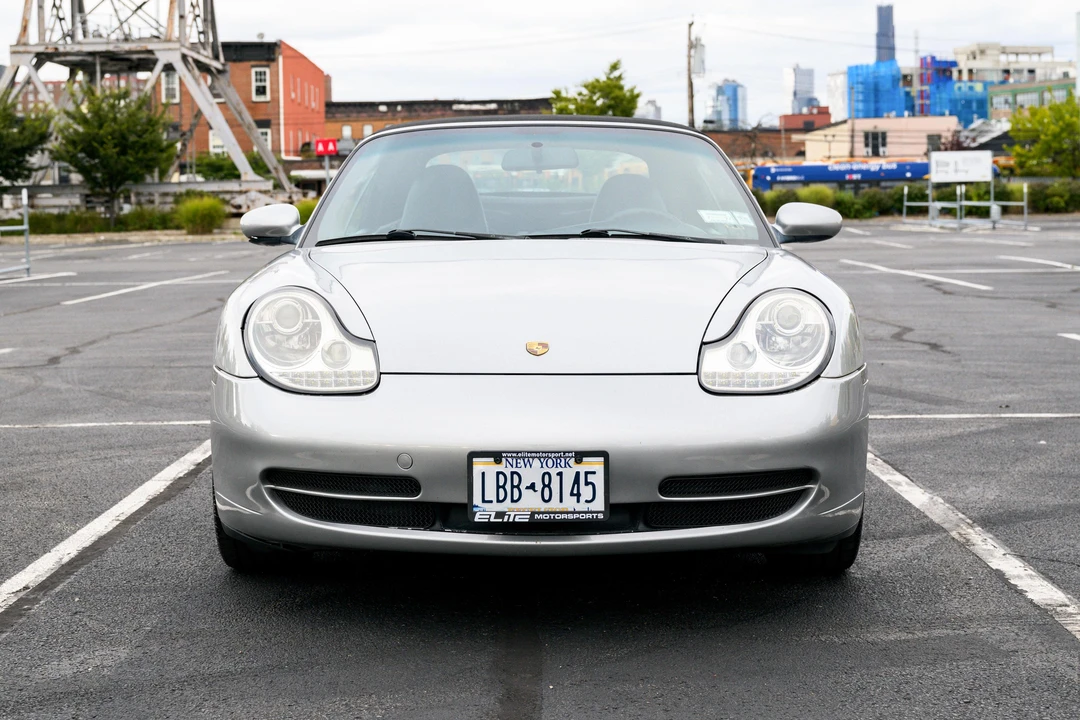 1999 Porsche 996 Carrera - Image 10 of 31