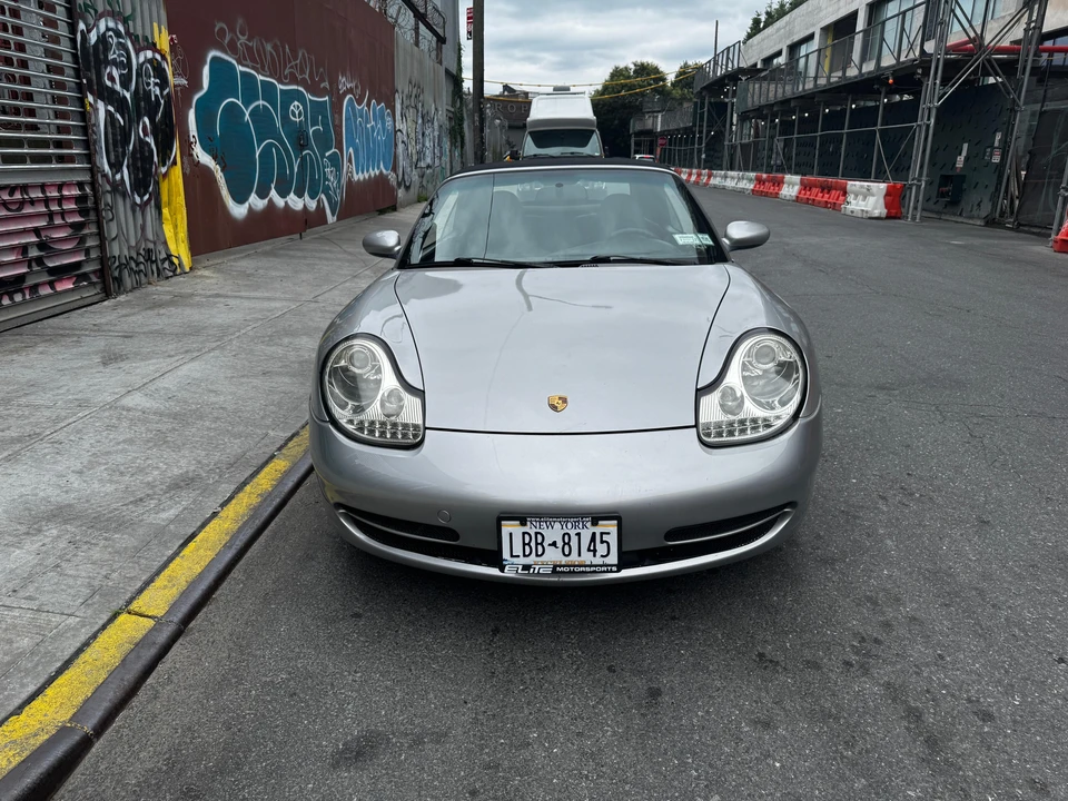 1999 Porsche 996 Carrera - Image 17 of 31