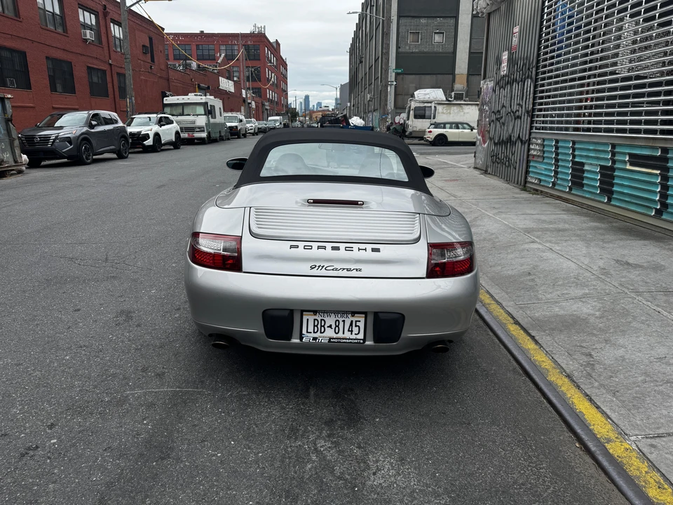 1999 Porsche 996 Carrera - Image 21 of 31