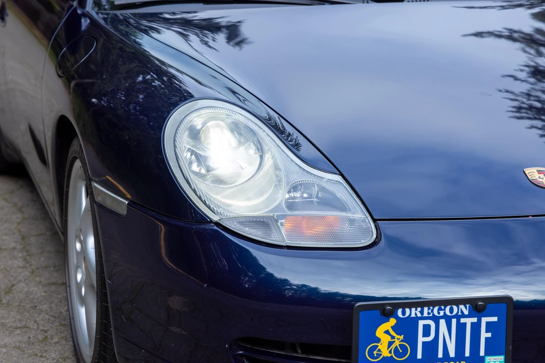 1999 Porsche 996 Carrera - Image 18 of 31
