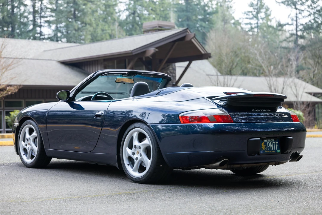 1999 Porsche 996 Carrera - Image 10 of 31