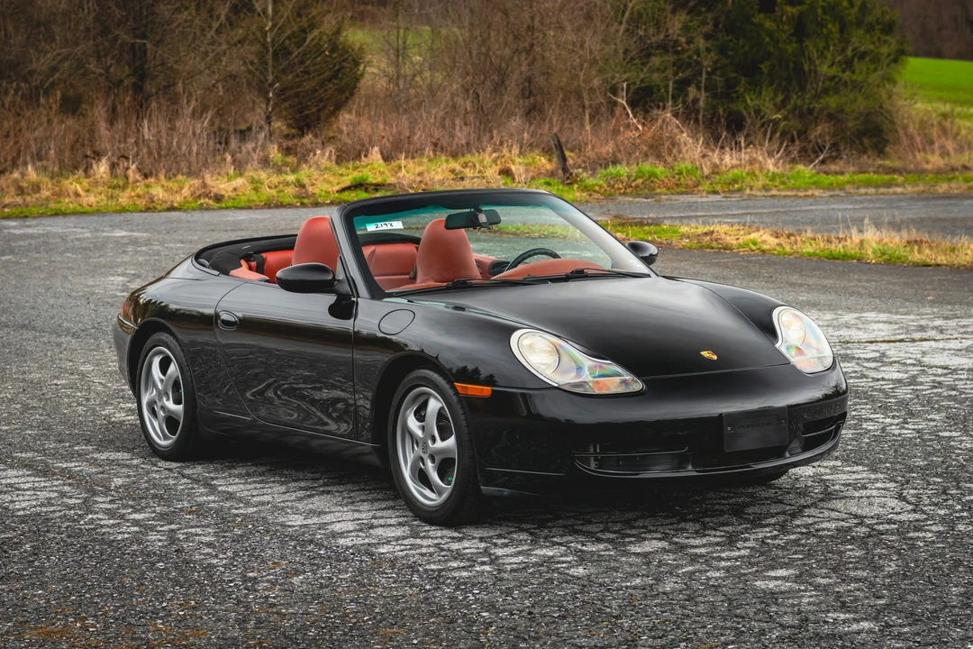1999 Porsche 996 Carrera - Image 16 of 31