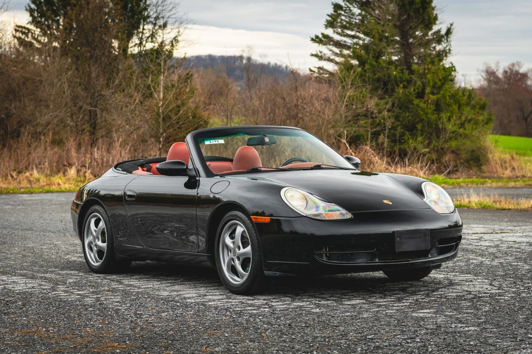 1999 Porsche 996 Carrera - Image 14 of 31