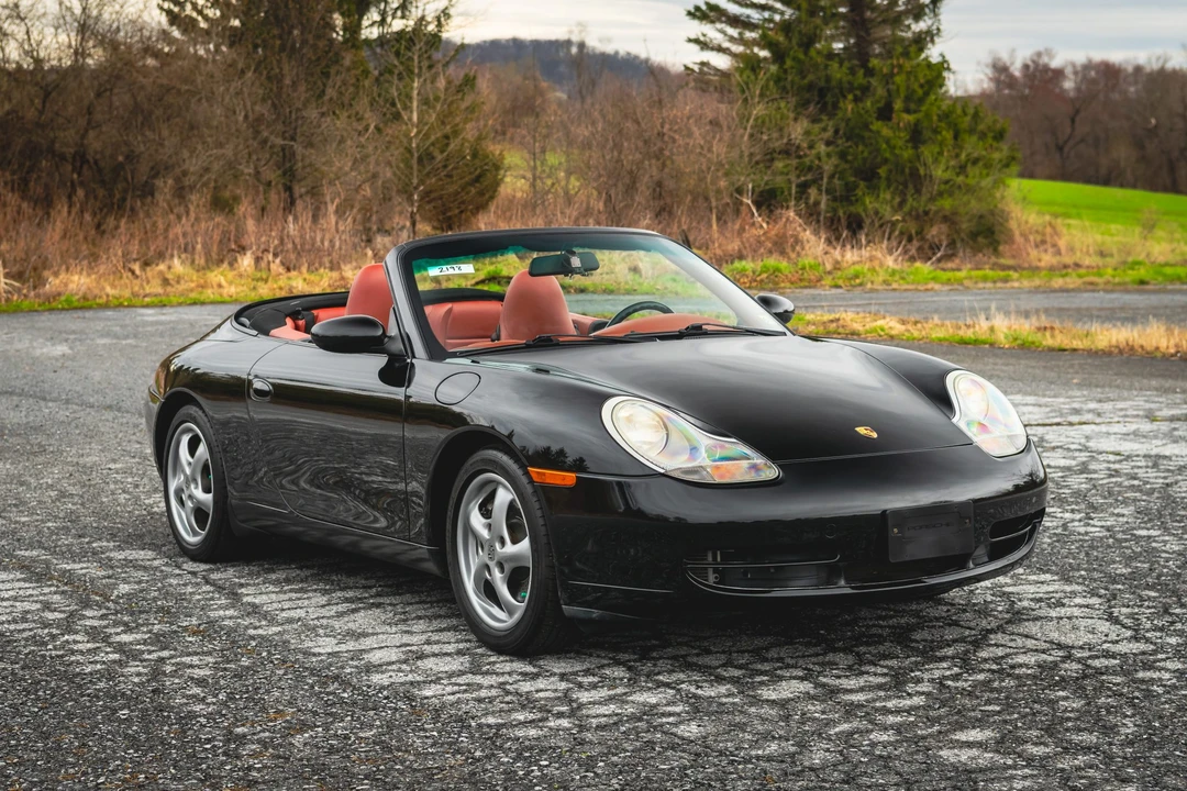 1999 Porsche 996 Carrera - Image 13 of 31